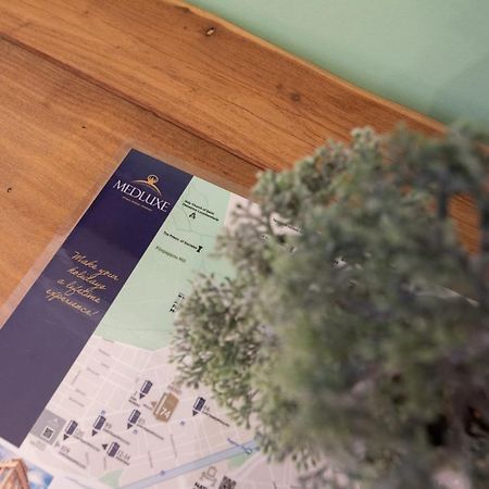 Medluxe Business Apartment Atene Esterno foto